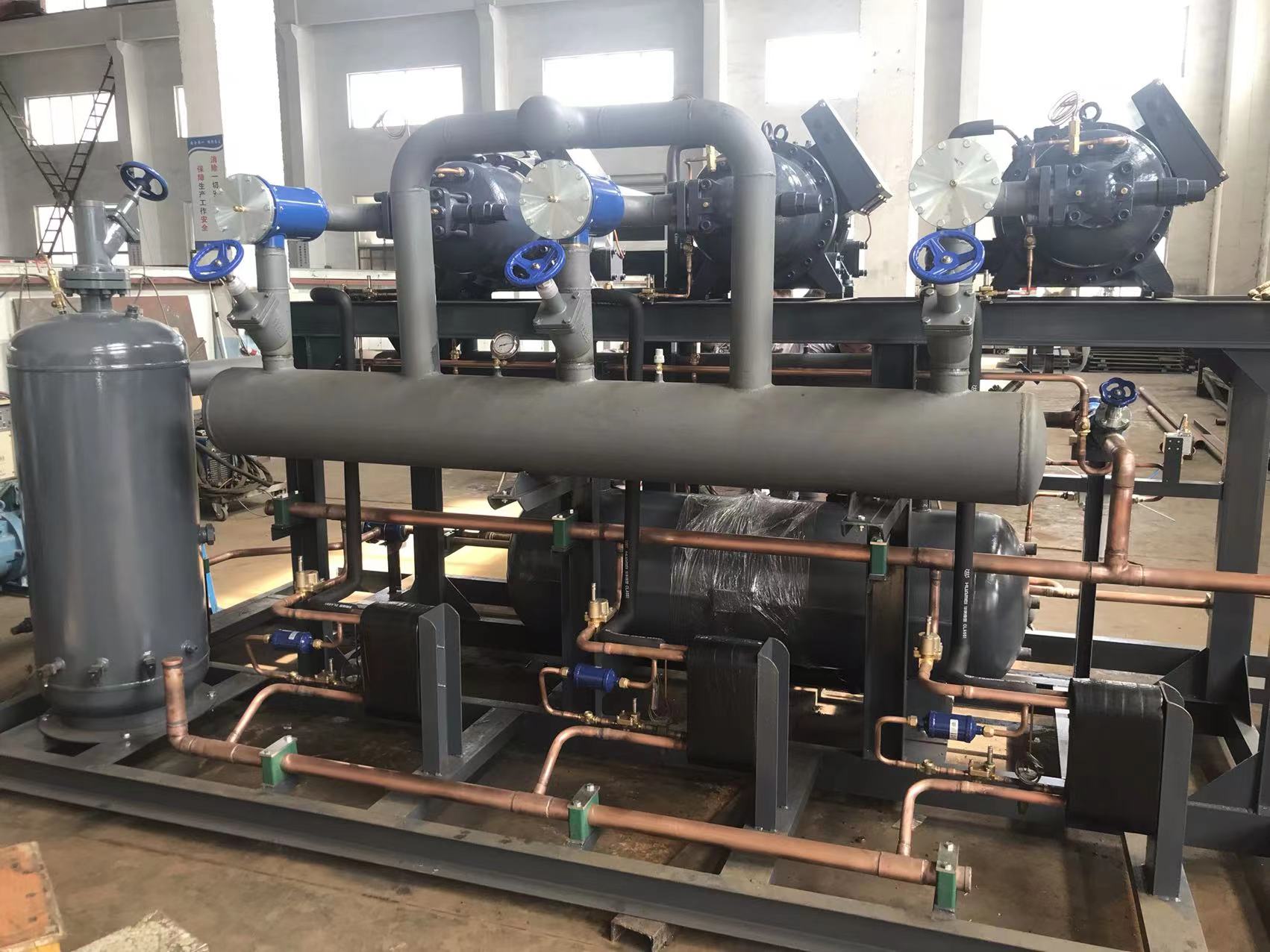 三并联压缩机组